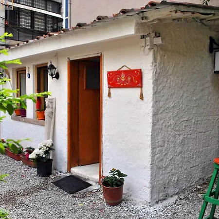 扎格扎格旅舍 旅馆 *